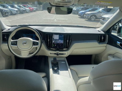 Volvo XC60 T6 Recharge AWD Plug-in Hybrid aut. Plus Dark (7)