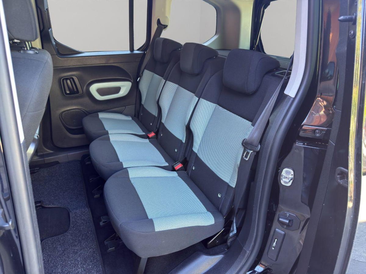 Citroen Berlingo BlueHDi 130 Stop&Start M Shine (11)