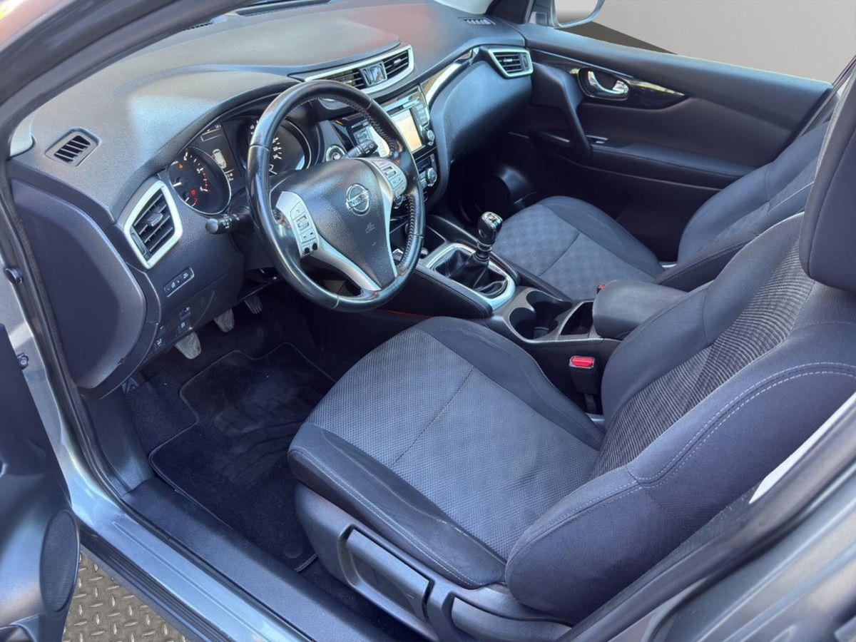 Nissan Qashqai 1.5 dCi Tekna (11)