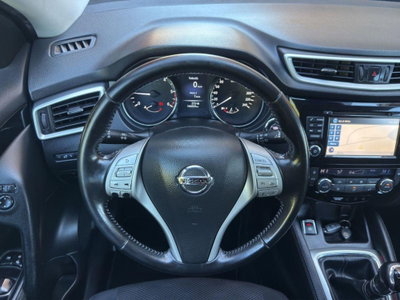 Nissan Qashqai 1.5 dCi Tekna (18)
