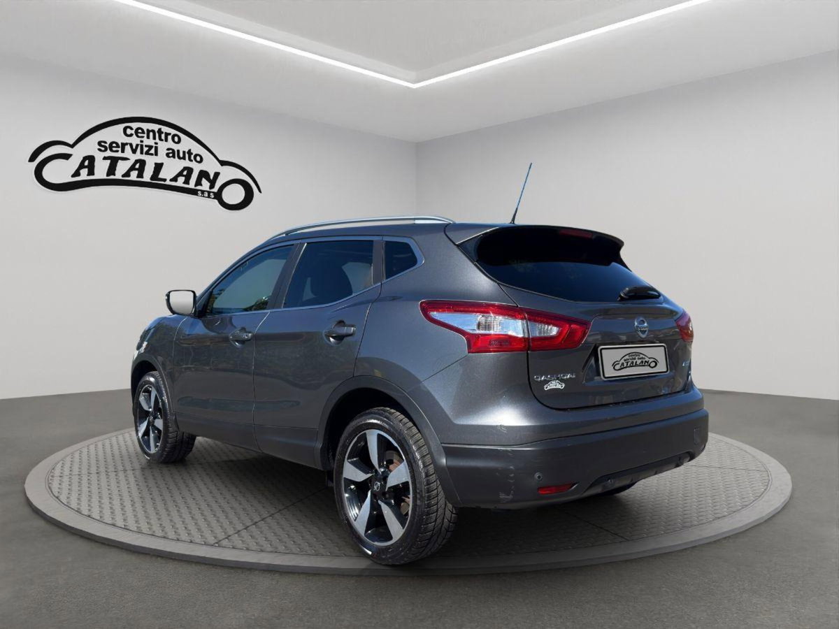 Nissan Qashqai 1.5 dCi Tekna (3)