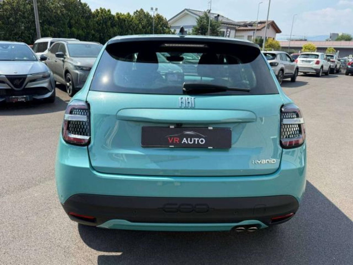Fiat 600 1.2 hybrid 145cv auto (5)