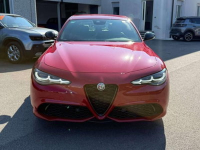 Alfa Romeo Giulia 2.0 t Veloce Q4 280cv auto (2)
