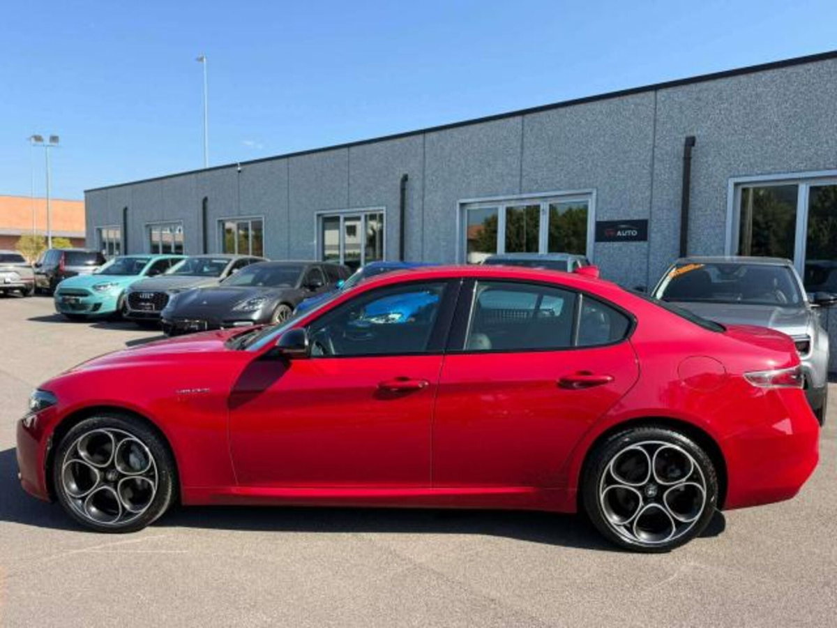 Alfa Romeo Giulia 2.0 t Veloce Q4 280cv auto (3)