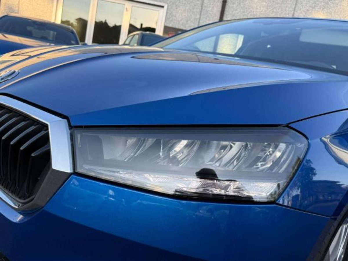 Skoda Fabia 1.0 mpi Selection 80cv (14)