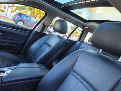 BMW Serie 5 Touring 520d  Luxury (12)