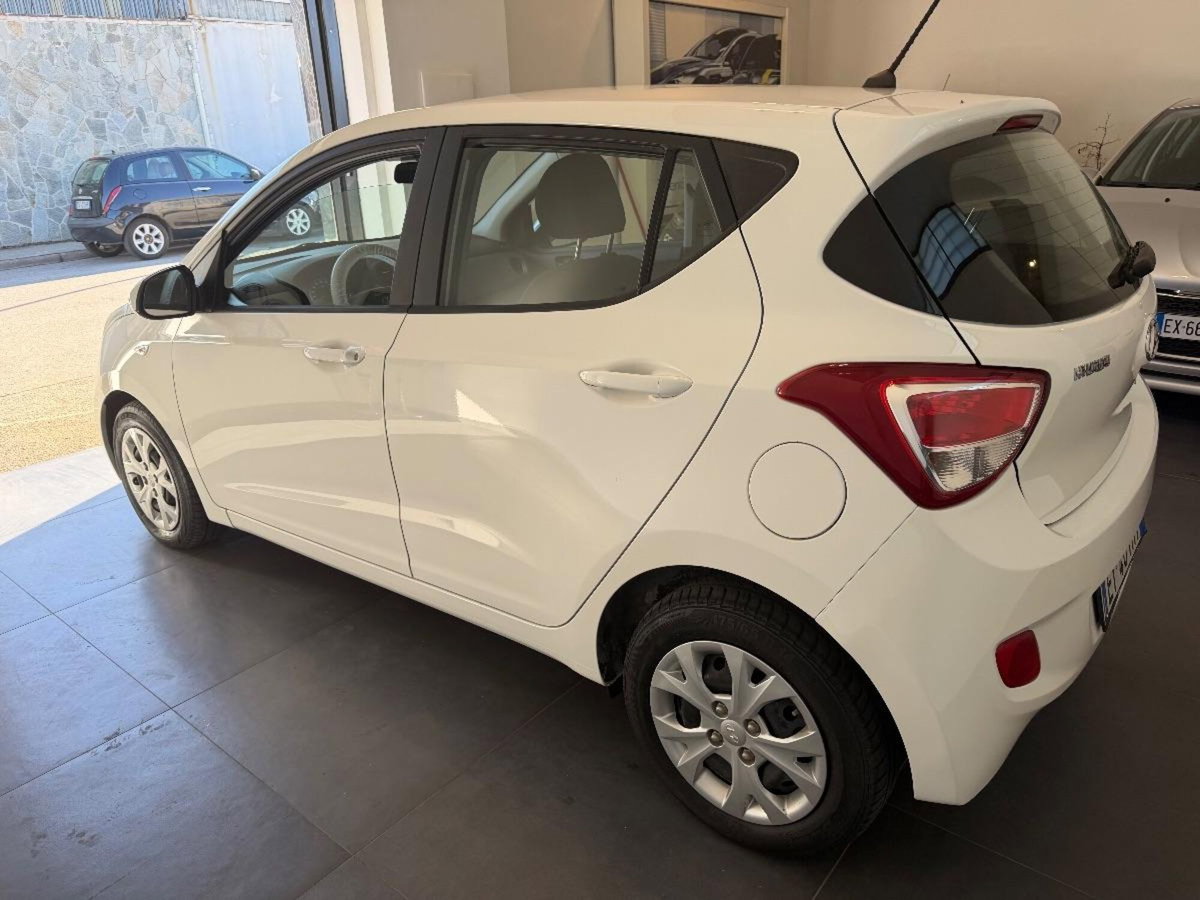 Hyundai i10 1.0 LPGI Econext Sound Edition (5)