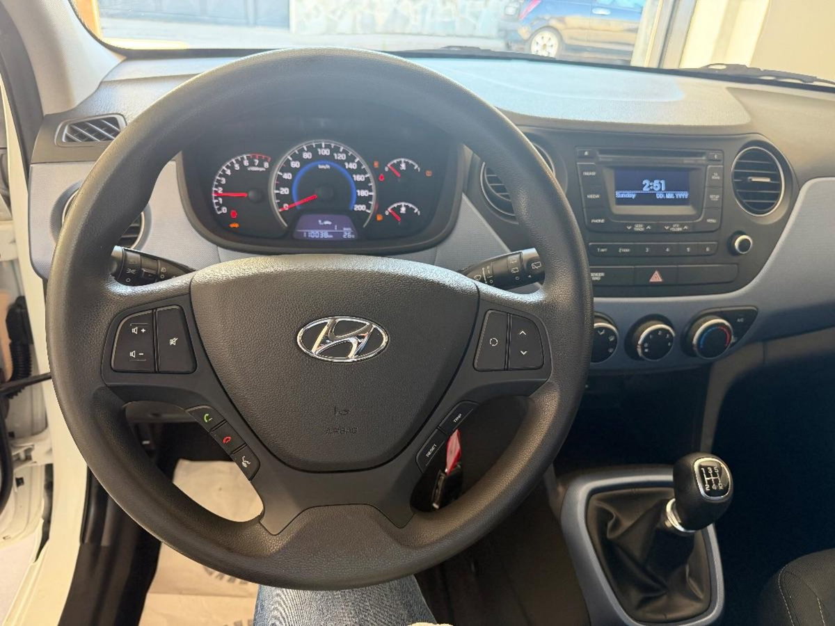 Hyundai i10 1.0 LPGI Econext Sound Edition (9)
