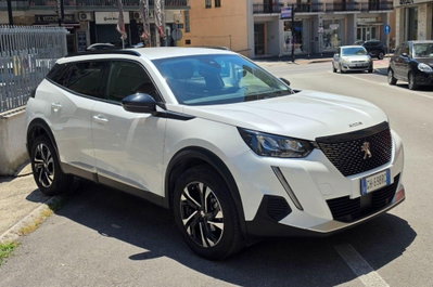Peugeot 2008 BlueHDi 110 S&S Allure (2)