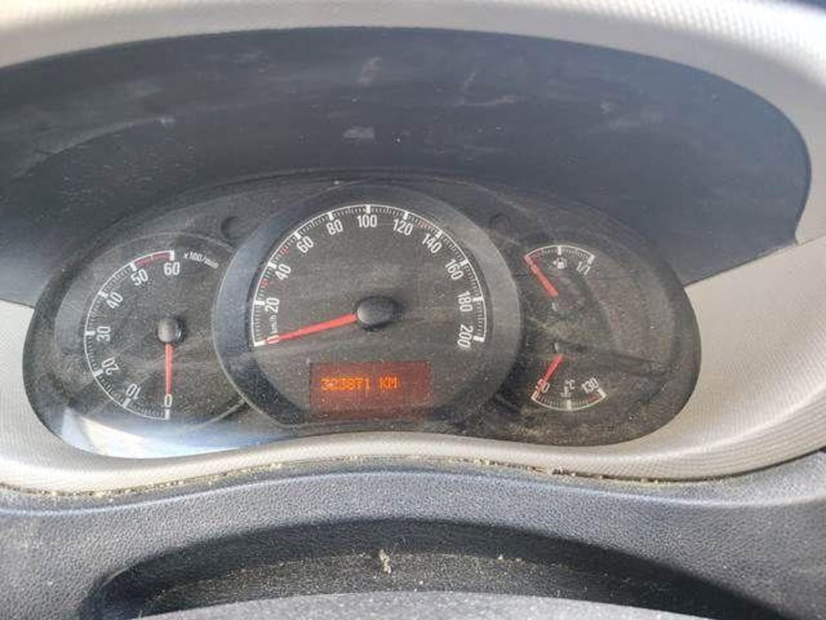 Opel Movano Furgone 28 2.3 CDTI 130CV PC-TN FWD Furgone (9)