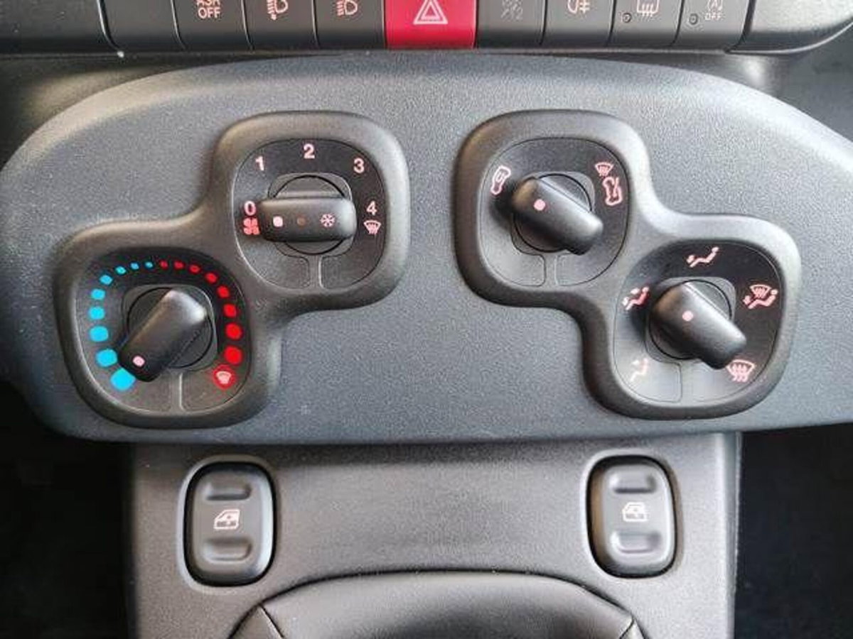 Fiat Panda 1.0 firefly hybrid Pop s&s 70cv (9)