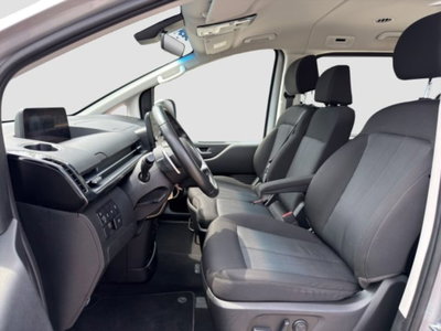 Hyundai Staria 2.2 2wd auto (10)