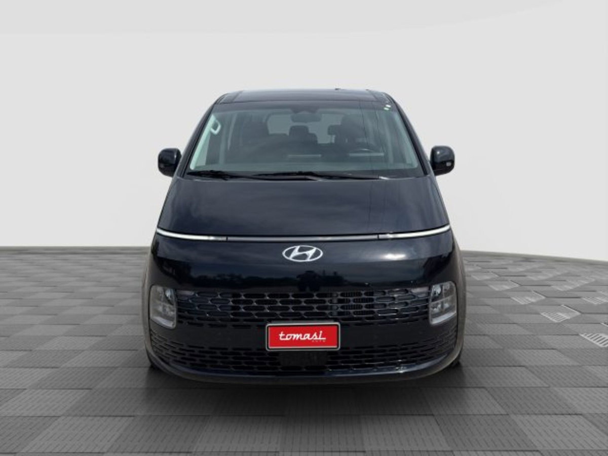 Hyundai Staria 2.2 2wd auto (8)