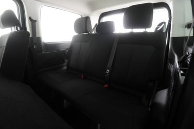 Hyundai Staria 2.2 2wd auto (12)