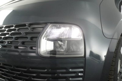 Hyundai Staria 2.2 2wd auto (15)