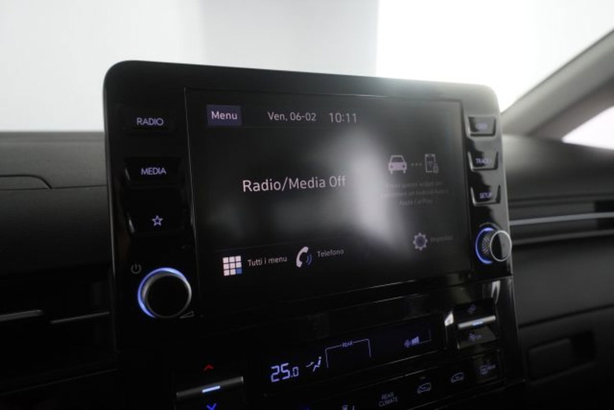 Hyundai Staria 2.2 2wd auto (19)