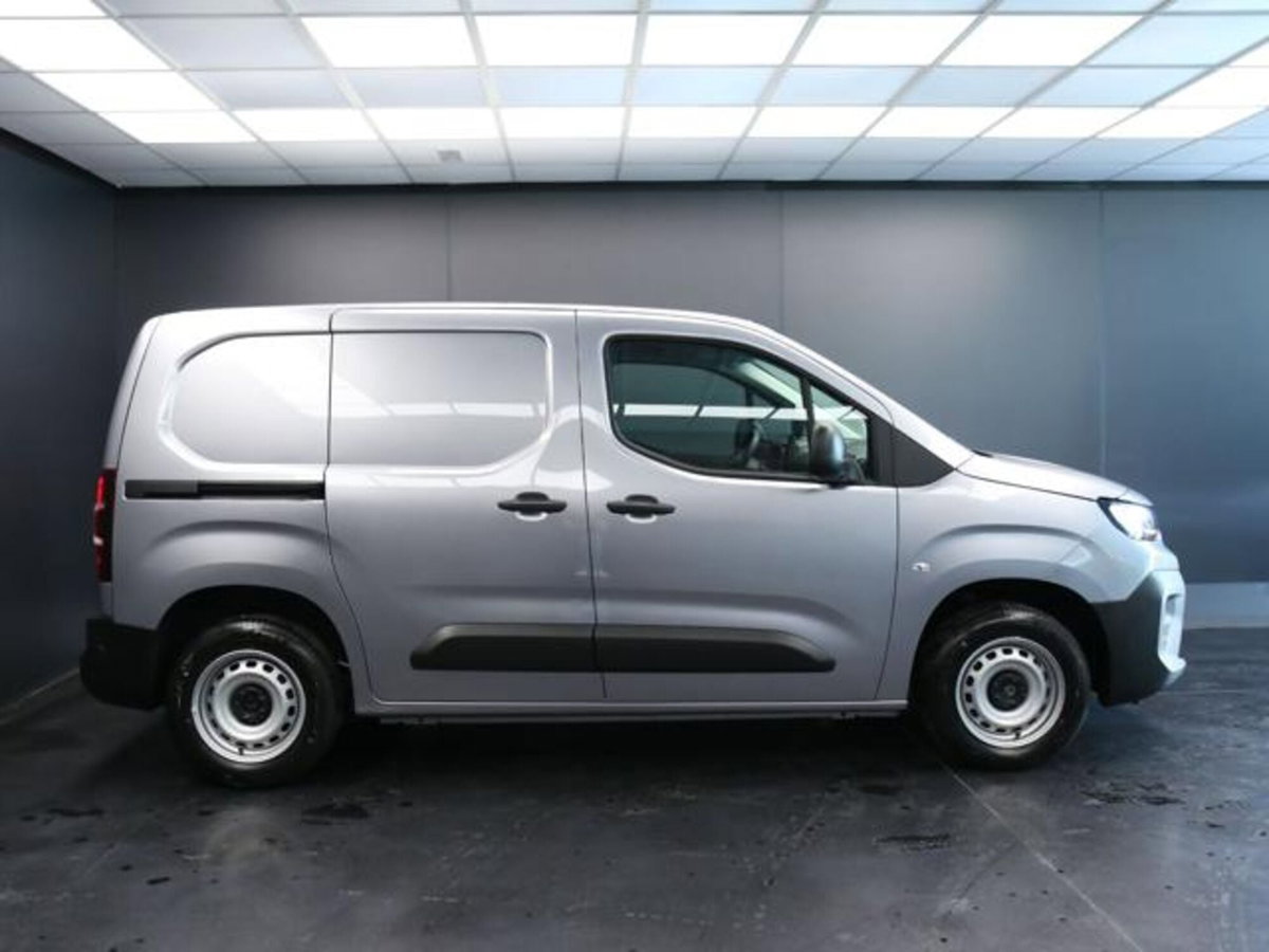 Citroen Berlingo Furgone BlueHDi 100 Van M Club (7)