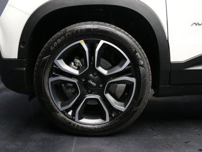 Jeep Avenger 1.2 turbo e-hybrid mhev Summit fwd 110cv edct6 (5)