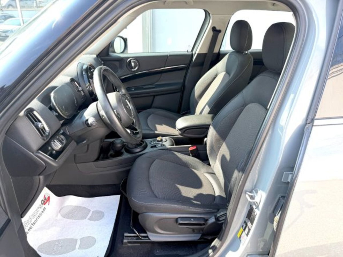 MINI Mini Countryman SE JCW all4 (8)