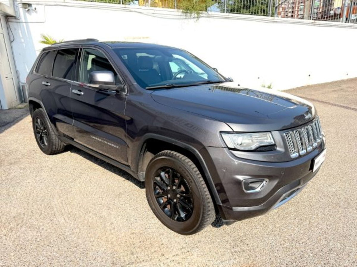 Jeep Grand Cherokee 3.0 V6 CRD 250 CV Multijet II Limited (2)