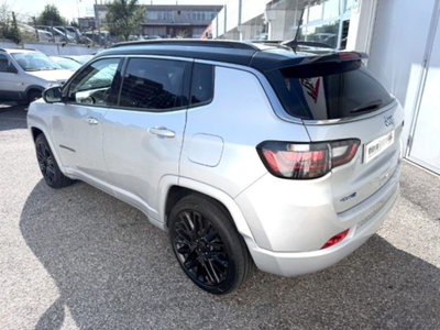Jeep Compass 1.3 T4 190CV PHEV AT6 4xe Limited (3)