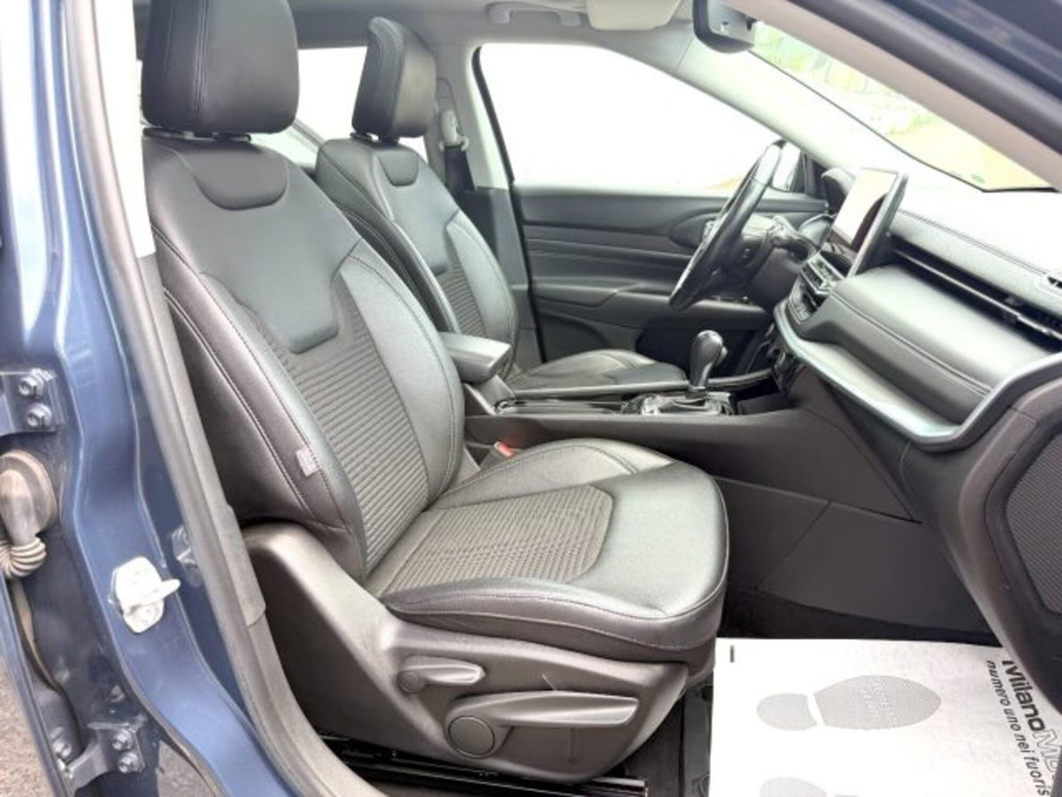 Jeep Compass 1.3 T4 190CV PHEV AT6 4xe Limited (13)