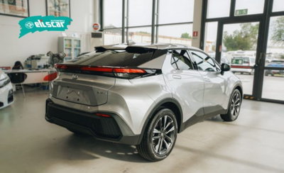 Toyota Toyota C-HR 1.8 hv Lounge fwd e-cvt (6)