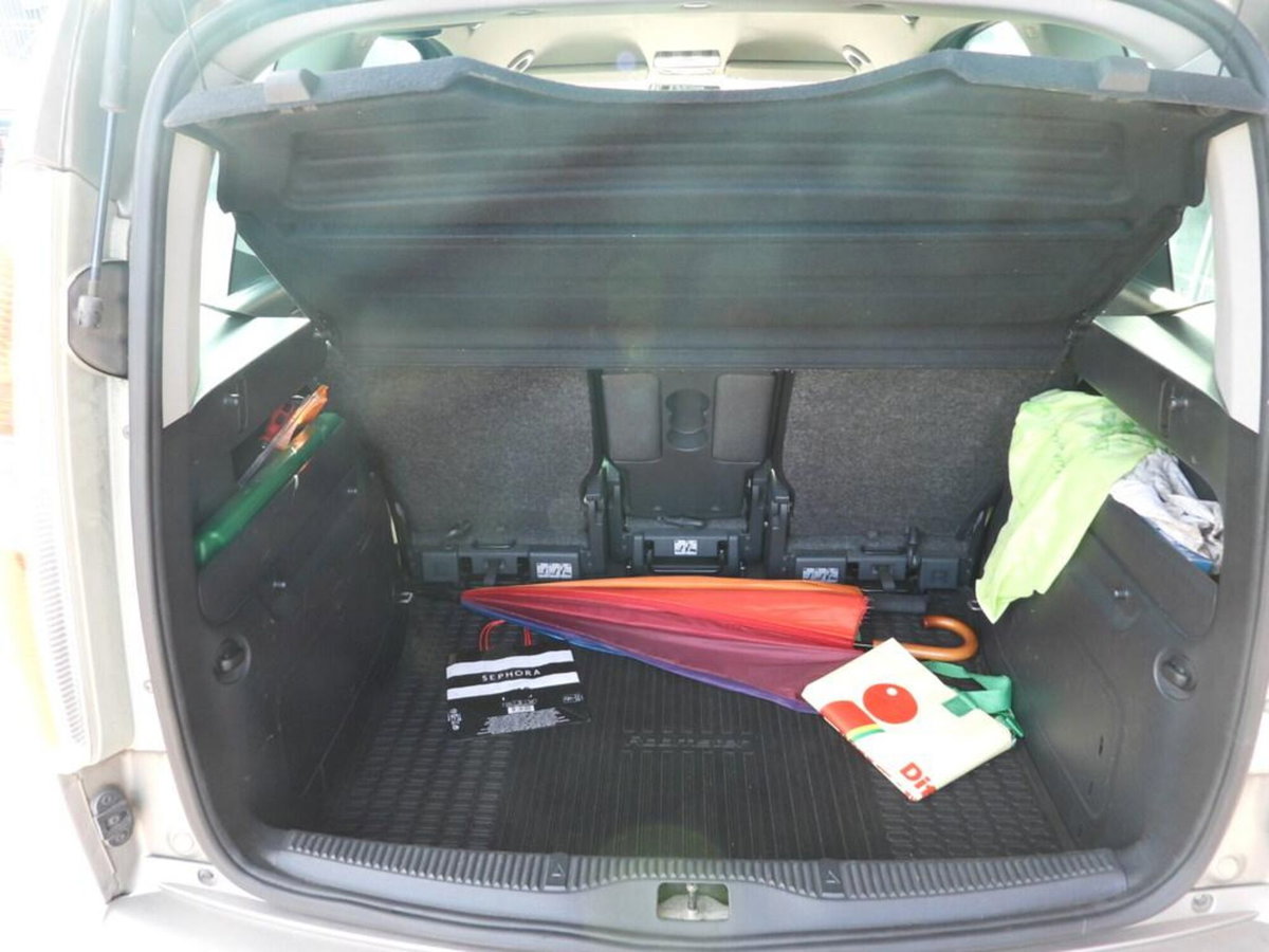 Skoda Roomster TSI 86CV Ambition (12)