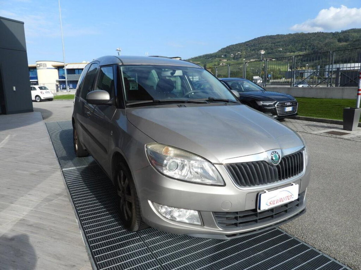 Skoda Roomster TSI 86CV Ambition (6)