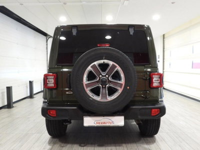 Jeep Wrangler Unlimited 2.0 Turbo Sahara (2)