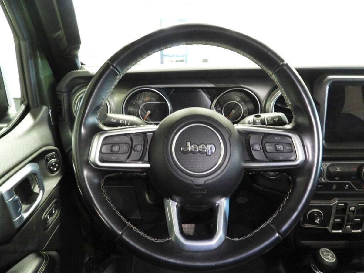 Jeep Wrangler Unlimited 2.0 Turbo Sahara (4)