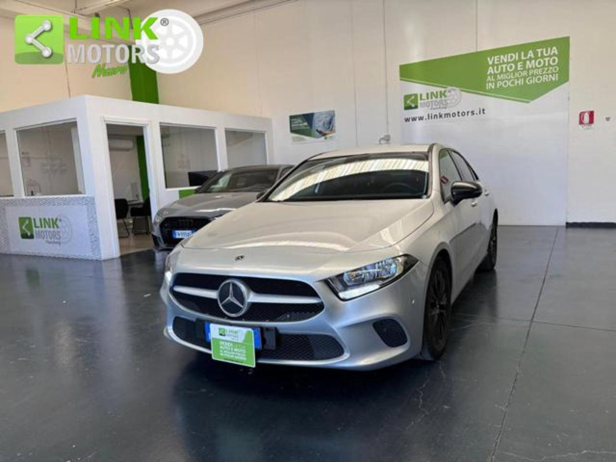 Mercedes-Benz Classe A Sedan 180 d 4p. Premium