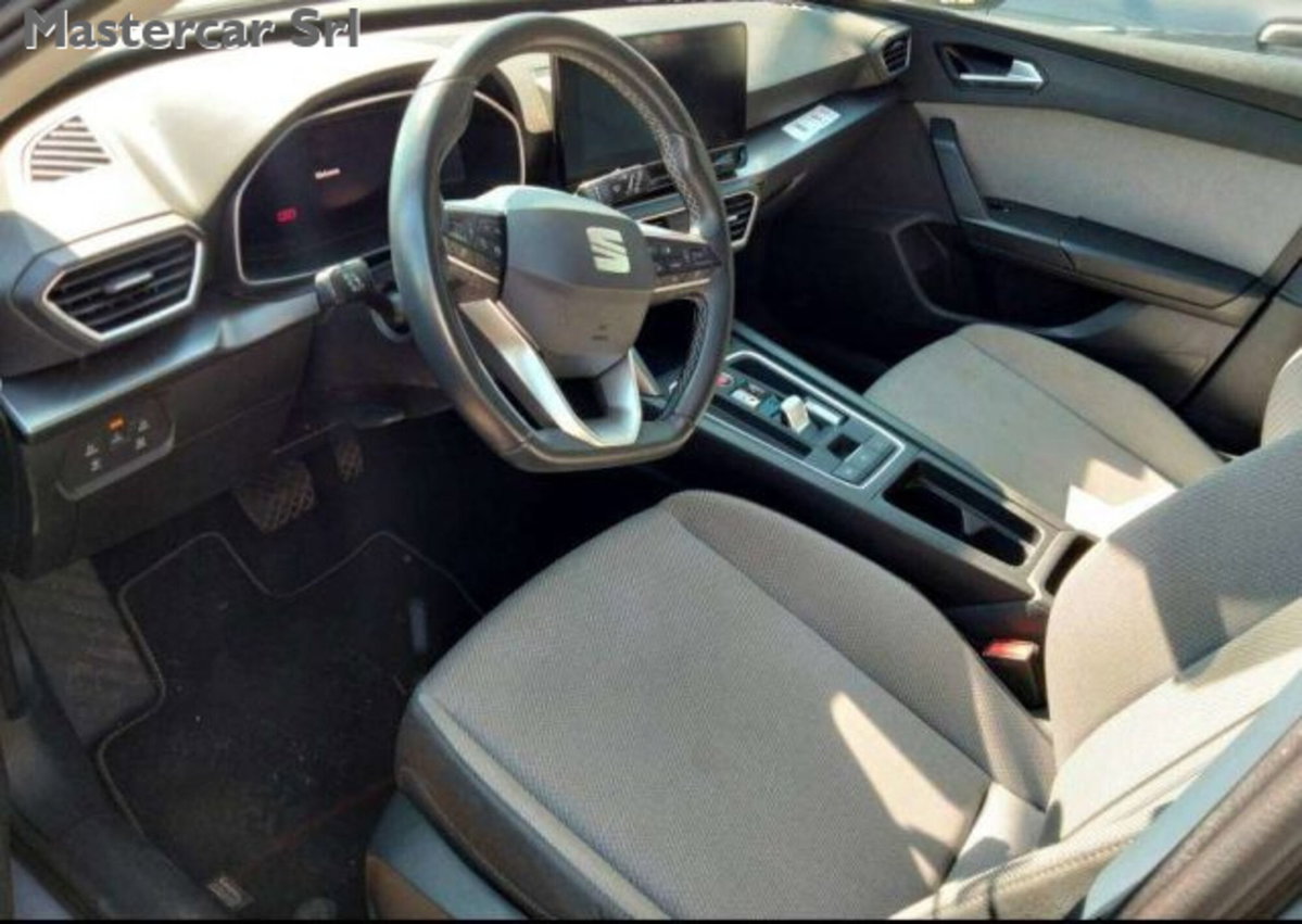 SEAT Leon ST Sportstourer 2.0 tdi Style 150cv dsg (4)