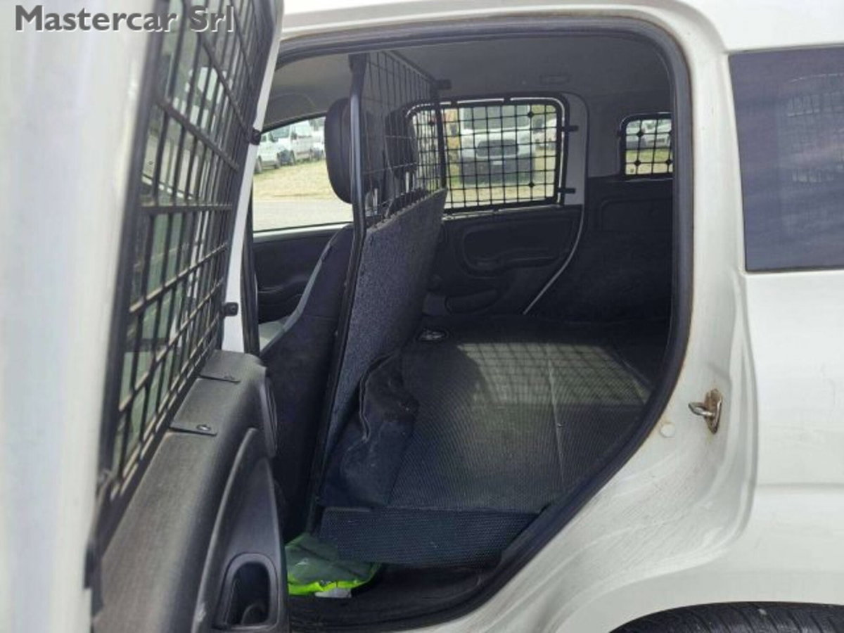 Fiat Panda 1.2 Pop Van 2 posti (10)