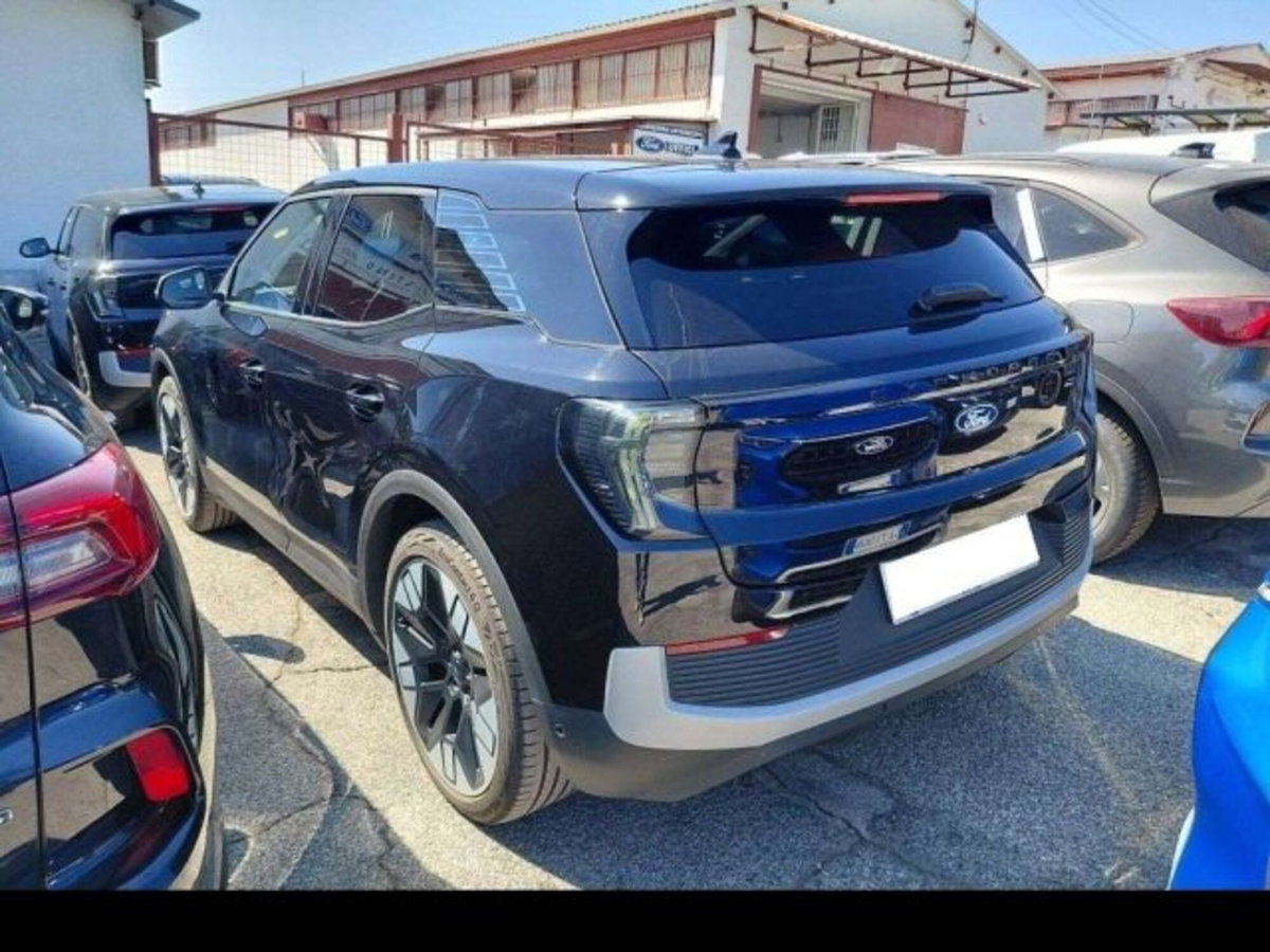 Ford Explorer 77kWh Extended Range Premium rwd (4)