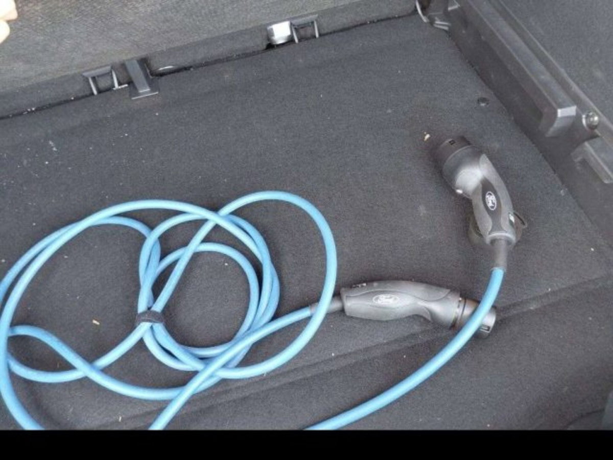 Ford Explorer 77kWh Extended Range Premium rwd (14)