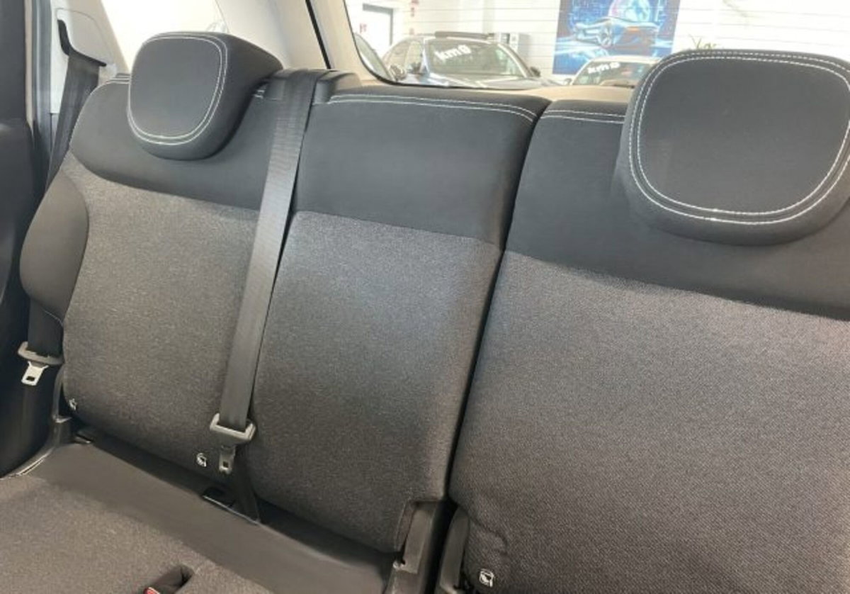 Fiat 500L 1.4 T-Jet 120 CV GPL Lounge (8)