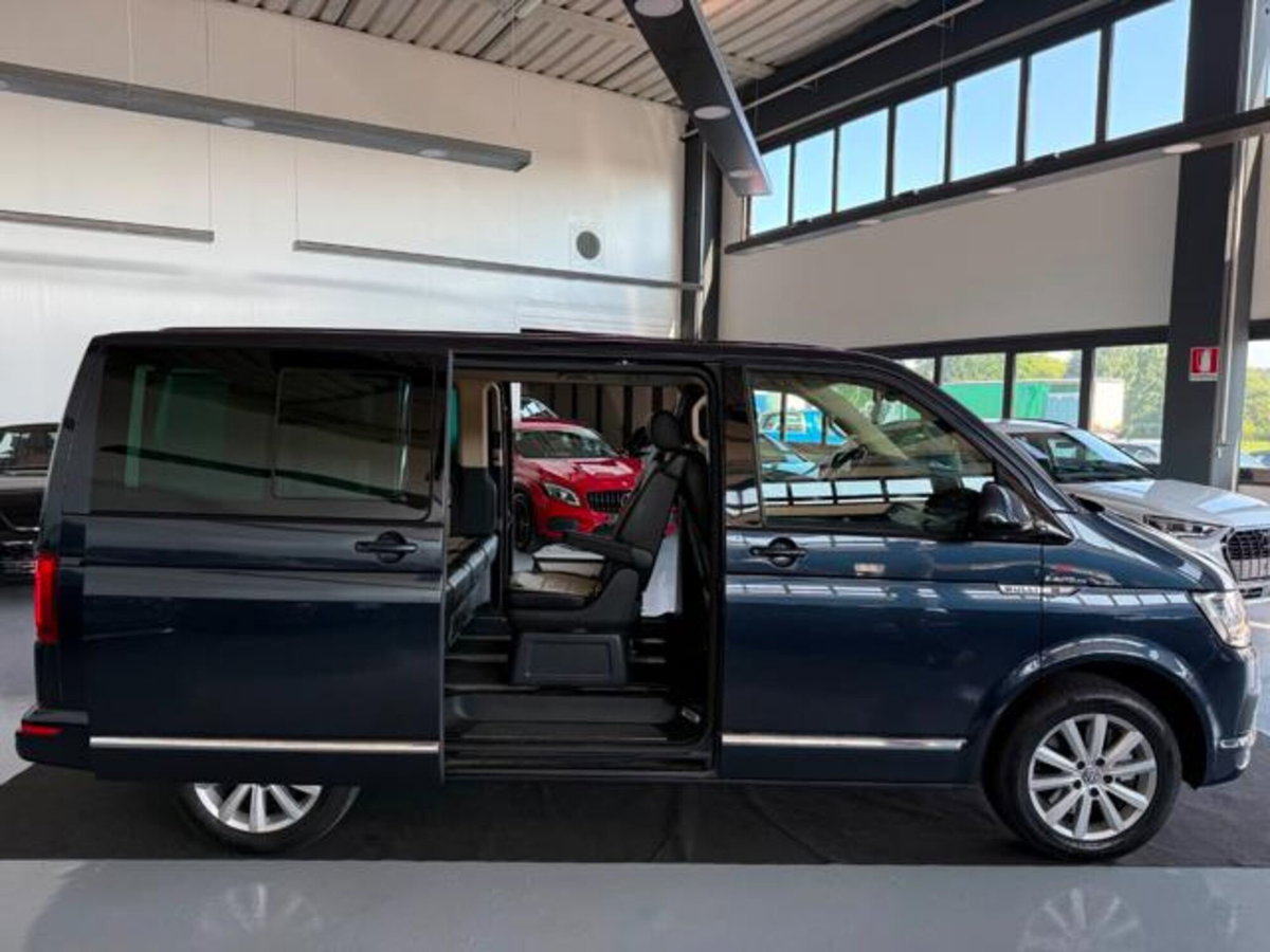 Volkswagen Multivan 2.0 tdi Highline 4motion 204cv dsg 7p.ti (4)