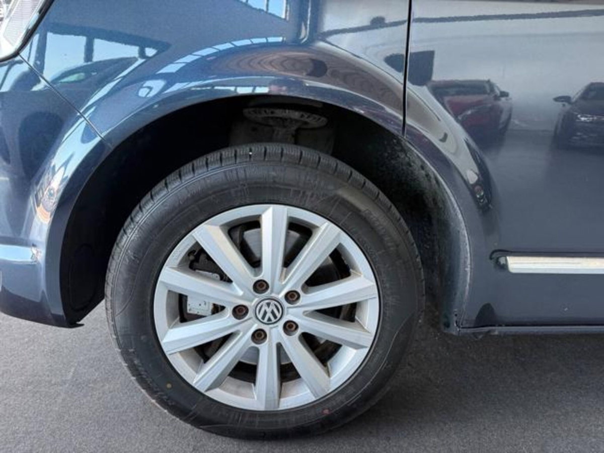 Volkswagen Multivan 2.0 tdi Highline 4motion 204cv dsg 7p.ti (8)