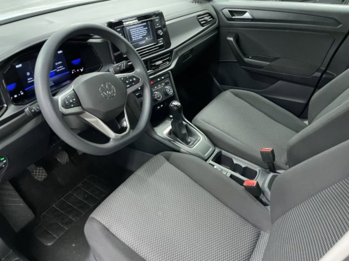 Volkswagen T-Roc 1.0 TSI Life (7)