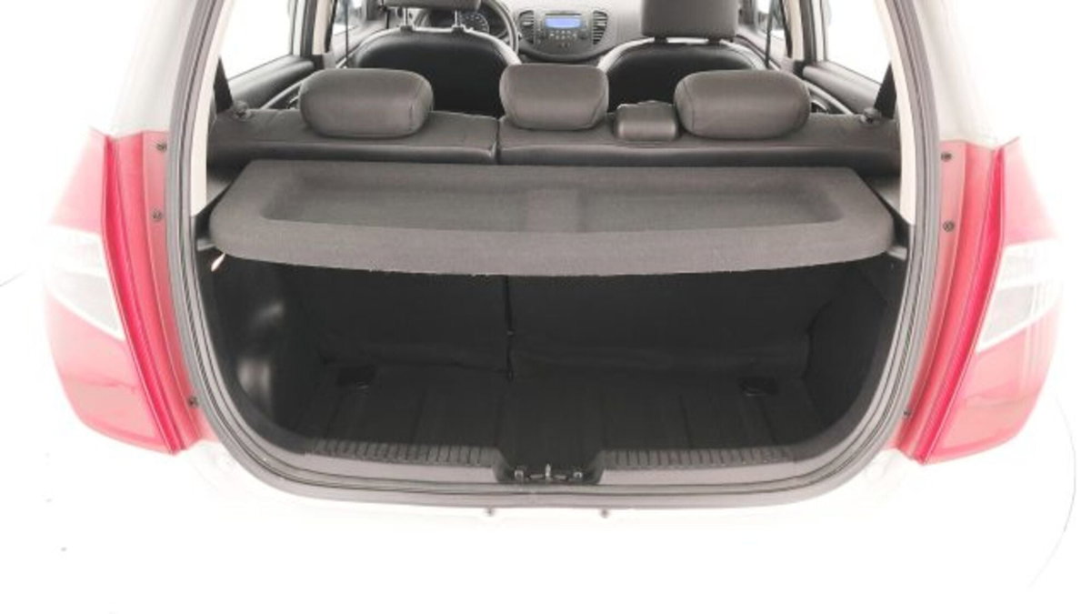 Hyundai i10 1.1 12V Fiorucci (17)