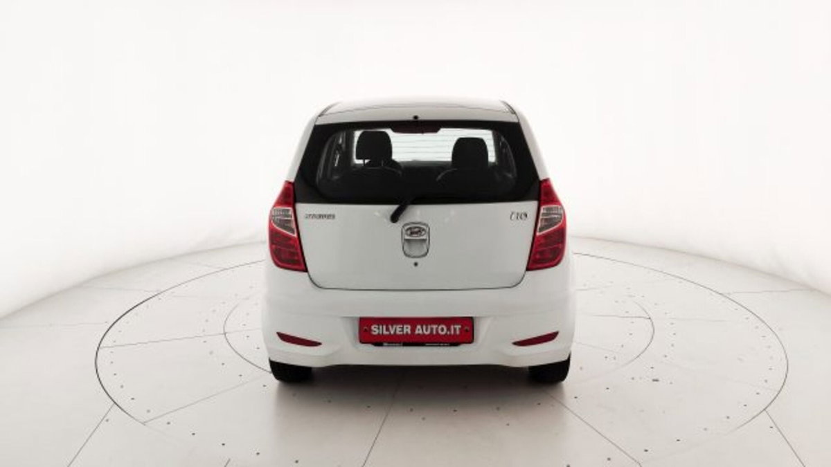Hyundai i10 1.1 12V Fiorucci (6)