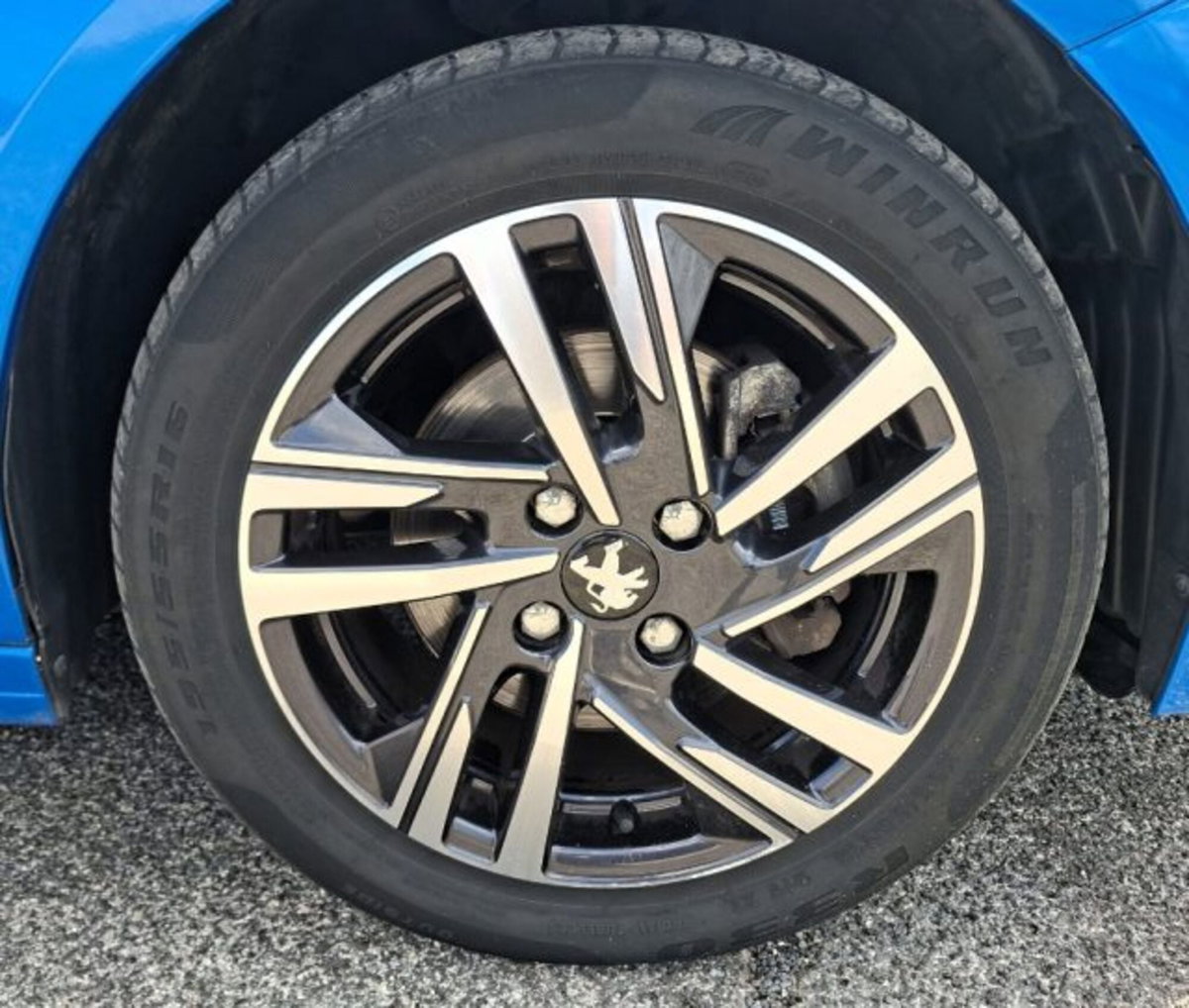Peugeot 208 1.2 puretech Active s&s 100cv (13)