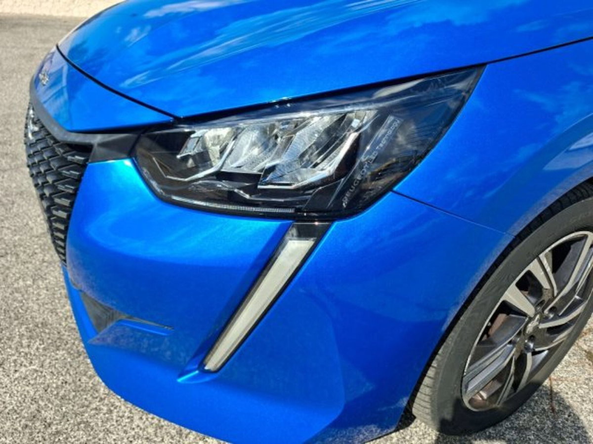 Peugeot 208 1.2 puretech Active s&s 100cv (14)
