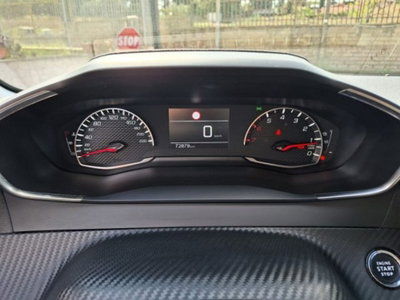 Peugeot 208 1.2 puretech Active s&s 100cv (15)