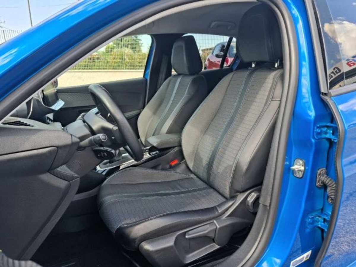 Peugeot 208 1.2 puretech Active s&s 100cv (6)