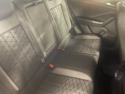 Volkswagen T-Roc 1.0 TSI R-Line (9)