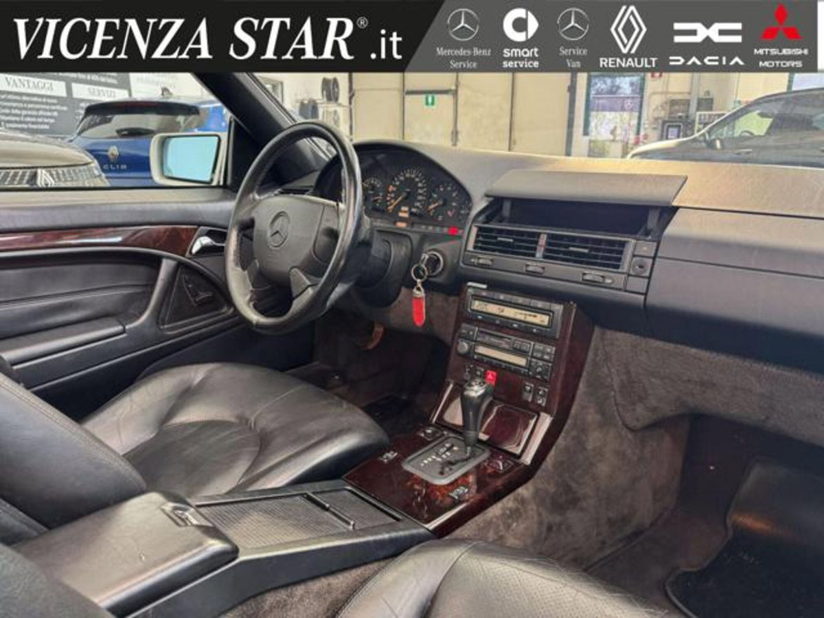 Mercedes-Benz 320 Cabrio 320 SL cat (7)