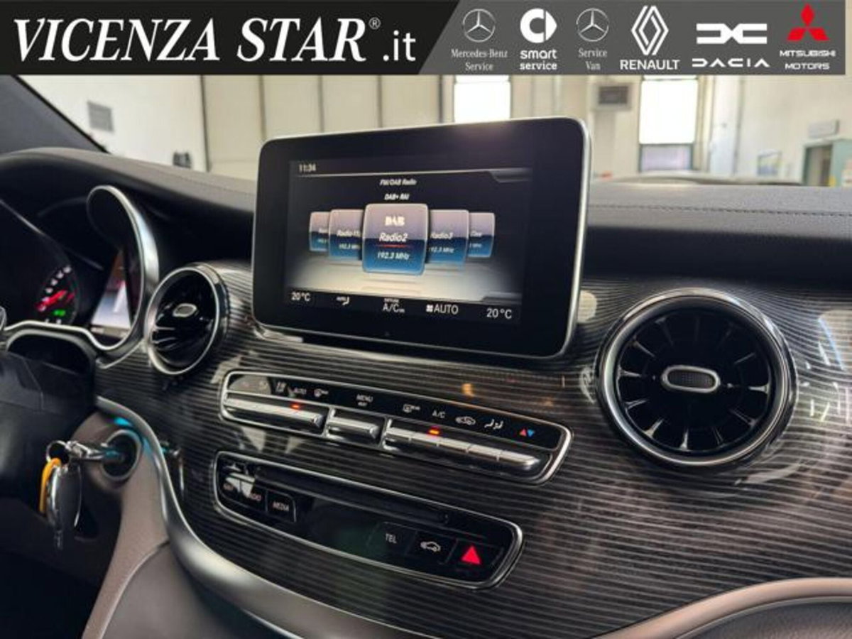 Mercedes-Benz Classe V 250 d Automatic 4Matic Premium Long (11)