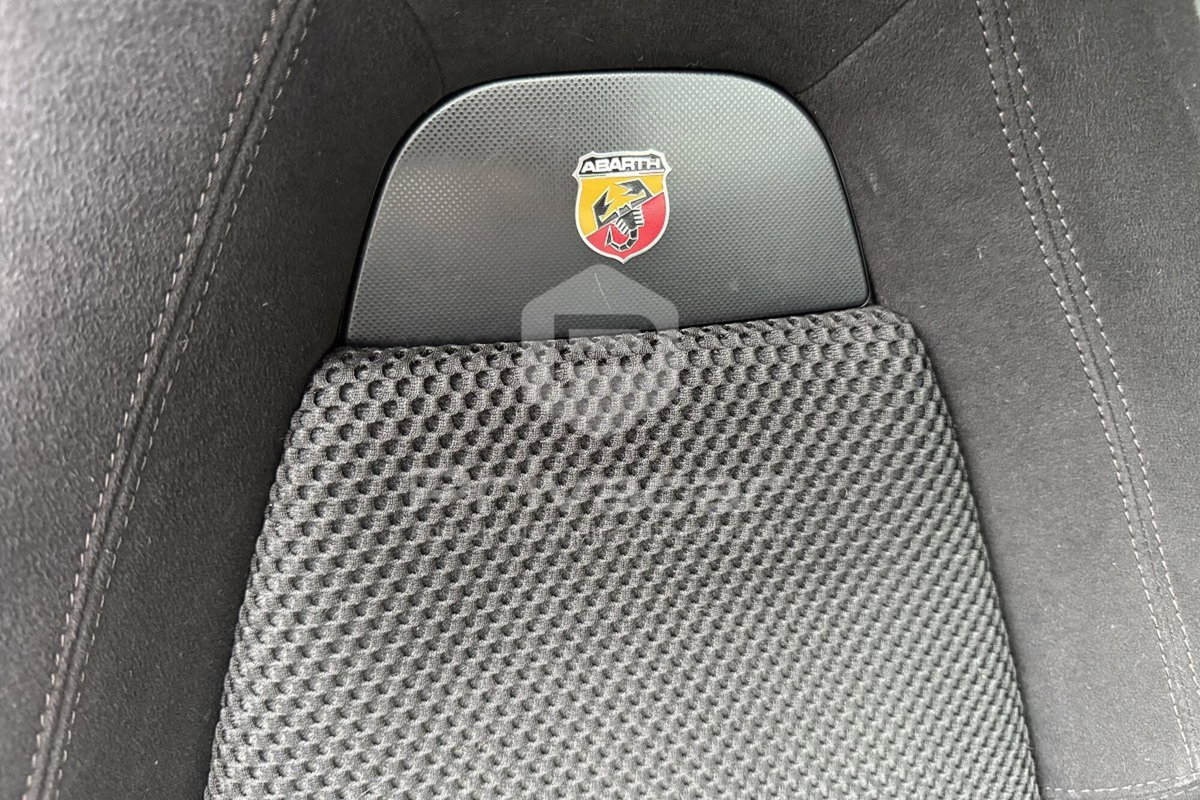 Abarth Punto Punto Supersport 1.4 Turbo Multiair S&S (13)